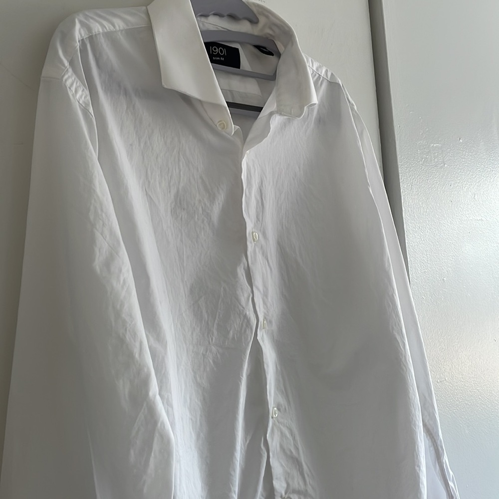 *FREE WITH PURCHASE* White button up collared shirt - Picture 6 of 11
